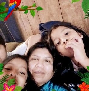 Meet your Posher, Edith